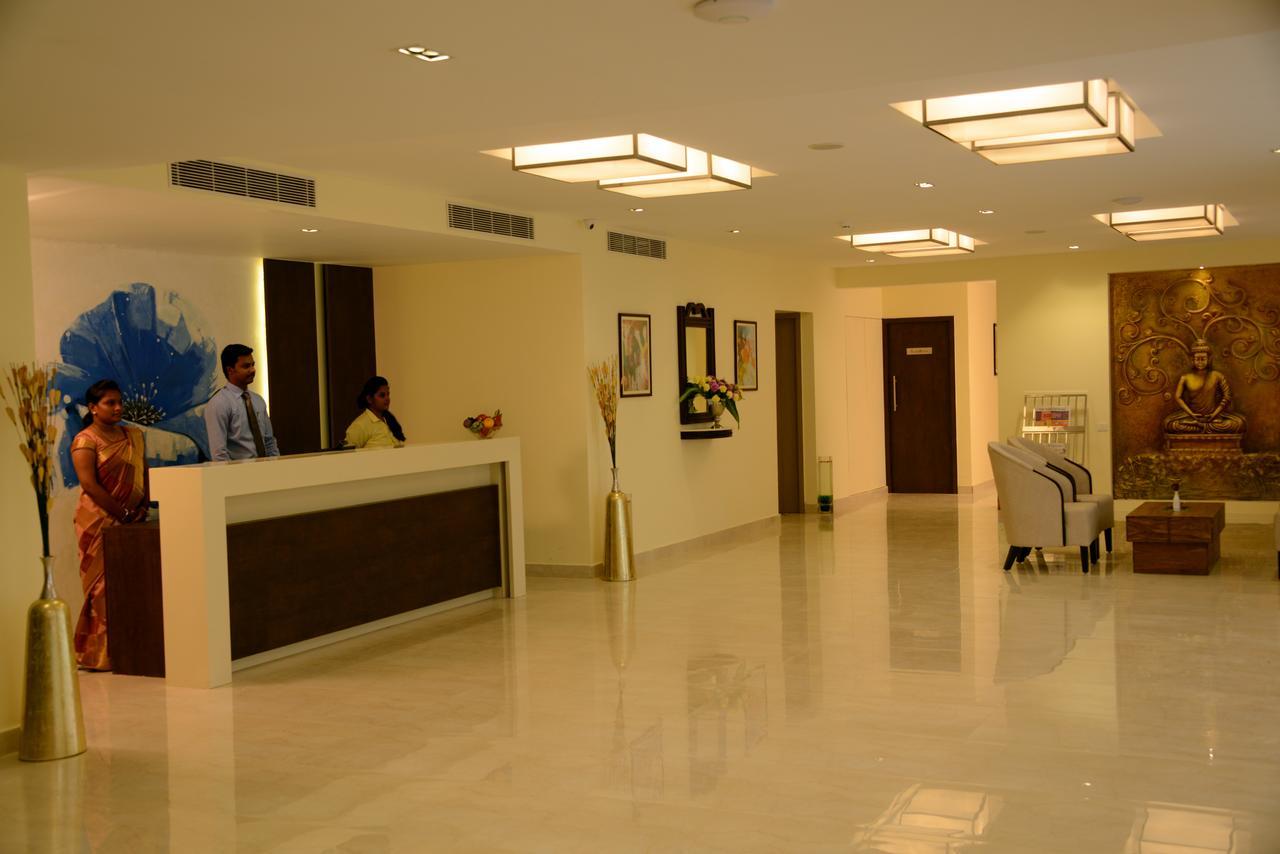 Hotel Blu Iris Chennai Zewnętrze zdjęcie