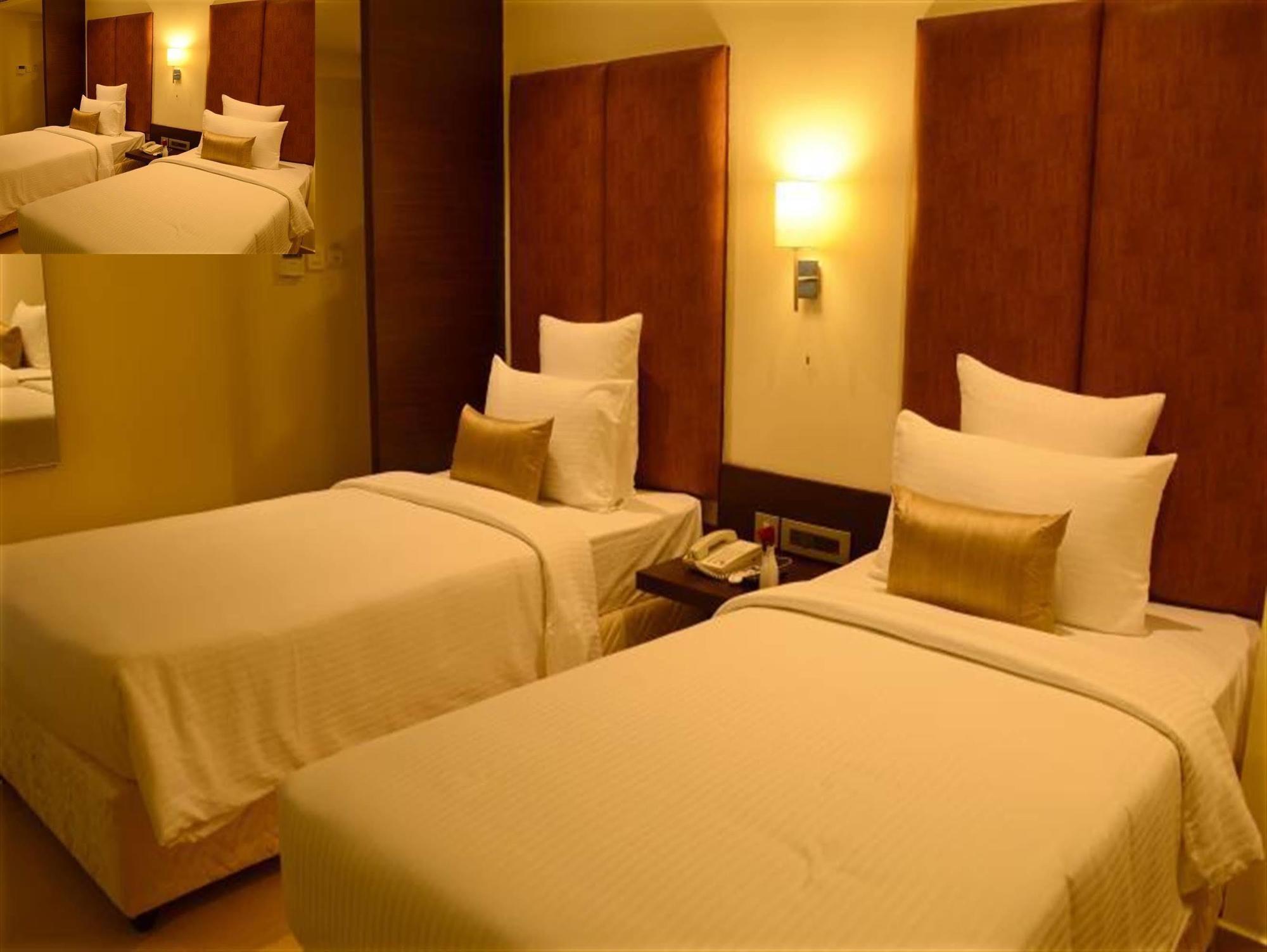 Hotel Blu Iris Chennai Zewnętrze zdjęcie